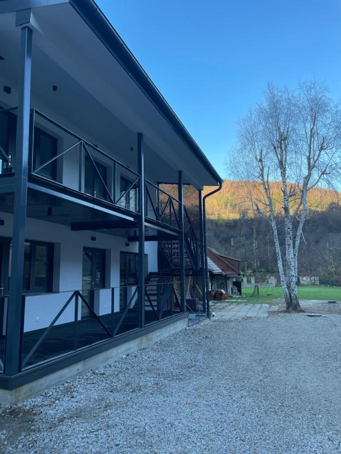 Ubytovacie Zariadenie U Mudajov Kralovany Bagian luar foto